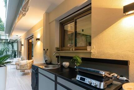 Sophisticated Two-Bedroom Haven in Le Cannet - Le Cannet, France