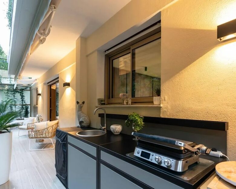 Sophisticated Two-Bedroom Haven in Le Cannet - Le Cannet, France