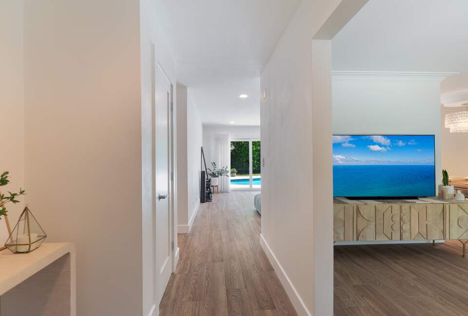 West Palm Bungalow - West Palm Beach, Florida