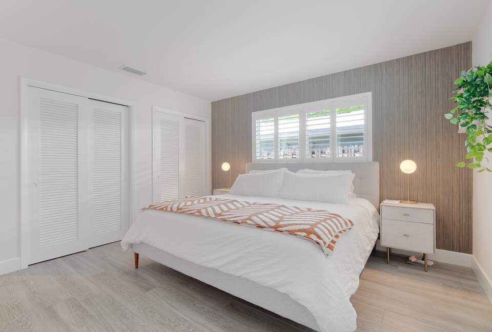 West Palm Bungalow - West Palm Beach, Florida