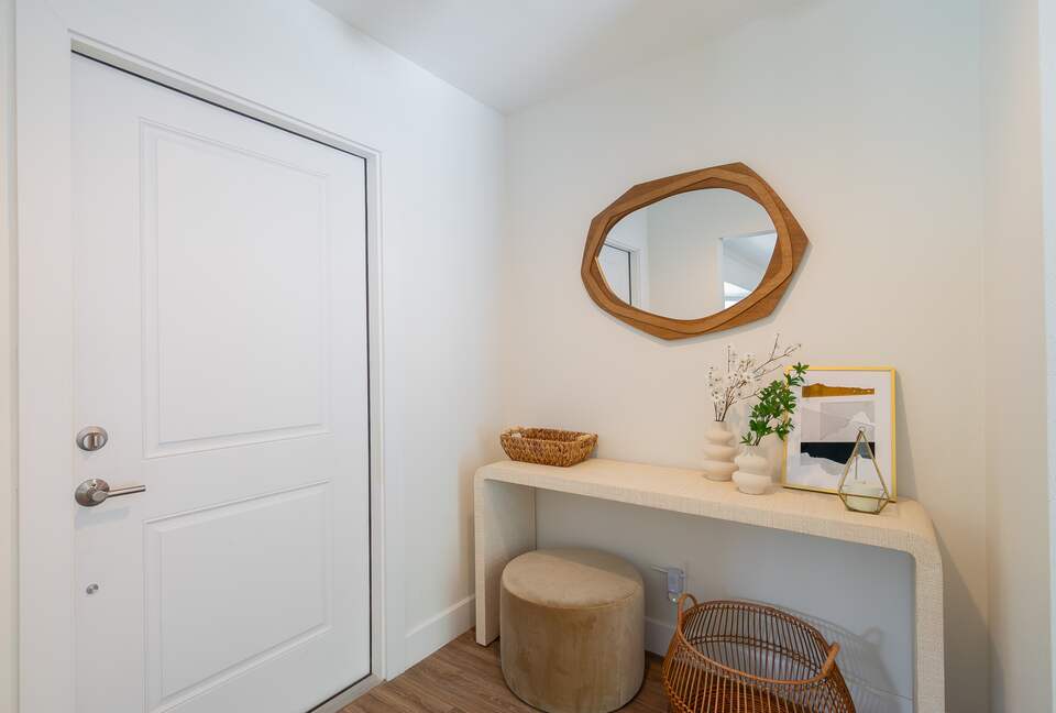 West Palm Bungalow - West Palm Beach, Florida