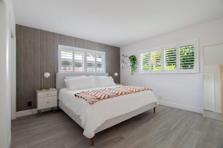 West Palm Bungalow - West Palm Beach, Florida