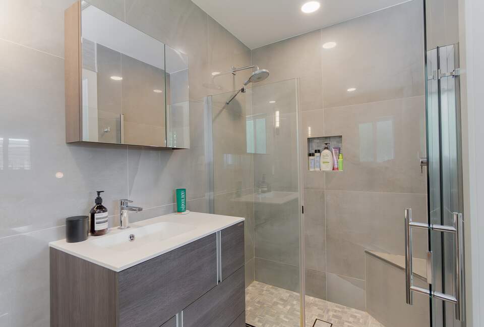 West Palm Bungalow - West Palm Beach, Florida