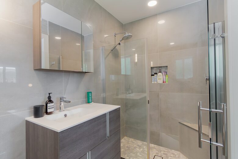 West Palm Bungalow - West Palm Beach, Florida