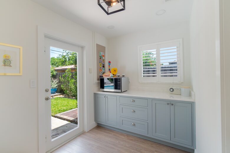 West Palm Bungalow - West Palm Beach, Florida