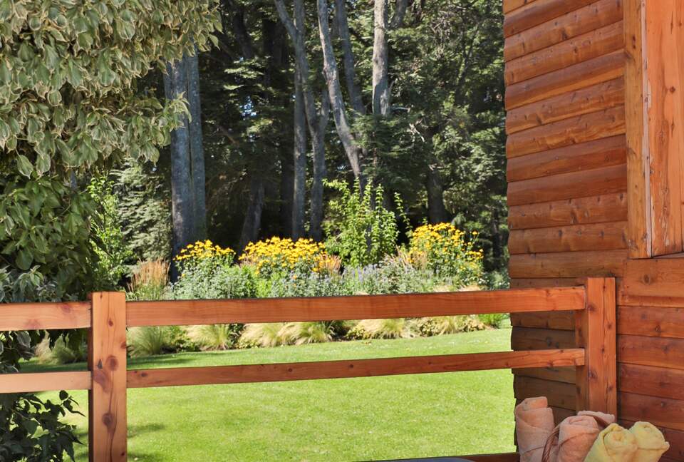 Argentinian Amazement with Boundless Access to Nature and Close to Catedral Skiing! - Bariloche, Argentina