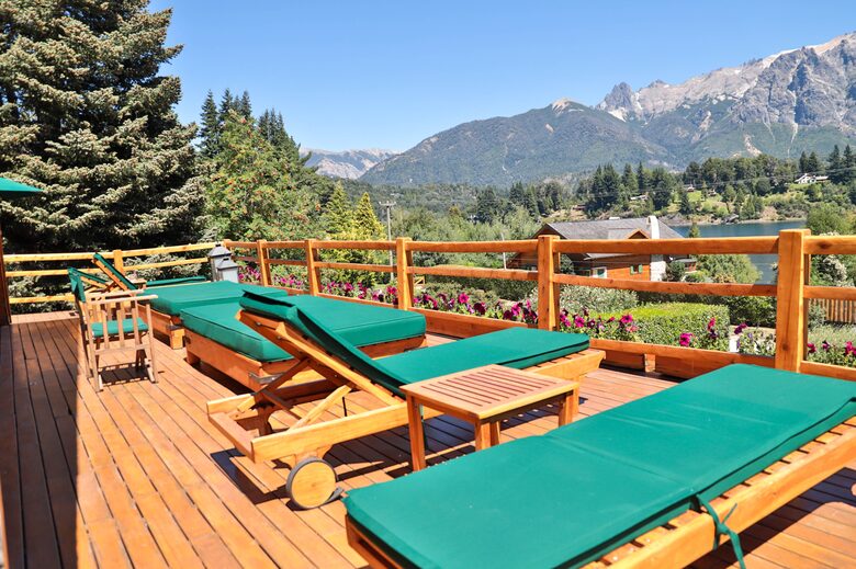 Argentinian Amazement with Boundless Access to Nature and Close to Catedral Skiing! - Bariloche, Argentina