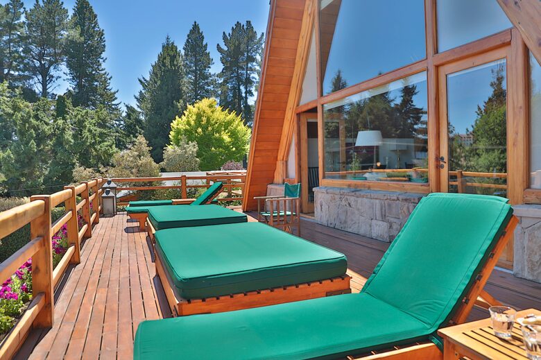 Argentinian Amazement with Boundless Access to Nature and Close to Catedral Skiing! - Bariloche, Argentina