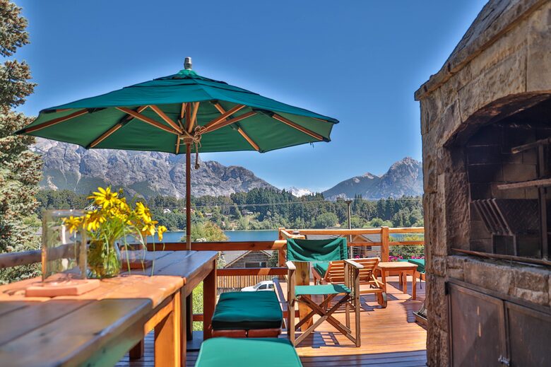Argentinian Amazement with Boundless Access to Nature and Close to Catedral Skiing! - Bariloche, Argentina