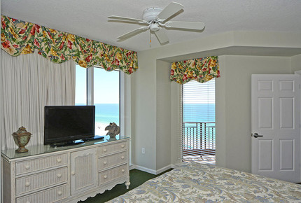 Westwinds Beach Front Sandestin Condo - Sandestin, Florida