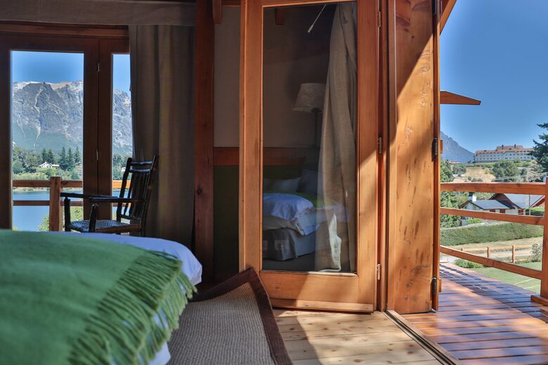 Argentinian Amazement with Boundless Access to Nature and Close to Catedral Skiing! - Bariloche, Argentina