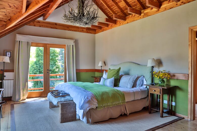 Argentinian Amazement with Boundless Access to Nature and Close to Catedral Skiing! - Bariloche, Argentina