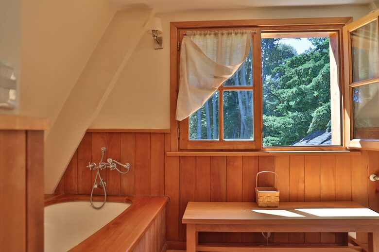 Argentinian Amazement with Boundless Access to Nature and Close to Catedral Skiing! - Bariloche, Argentina