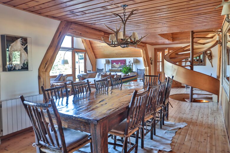 Argentinian Amazement with Boundless Access to Nature and Close to Catedral Skiing! - Bariloche, Argentina