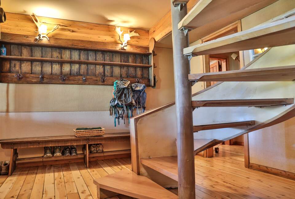 Argentinian Amazement with Boundless Access to Nature and Close to Catedral Skiing! - Bariloche, Argentina