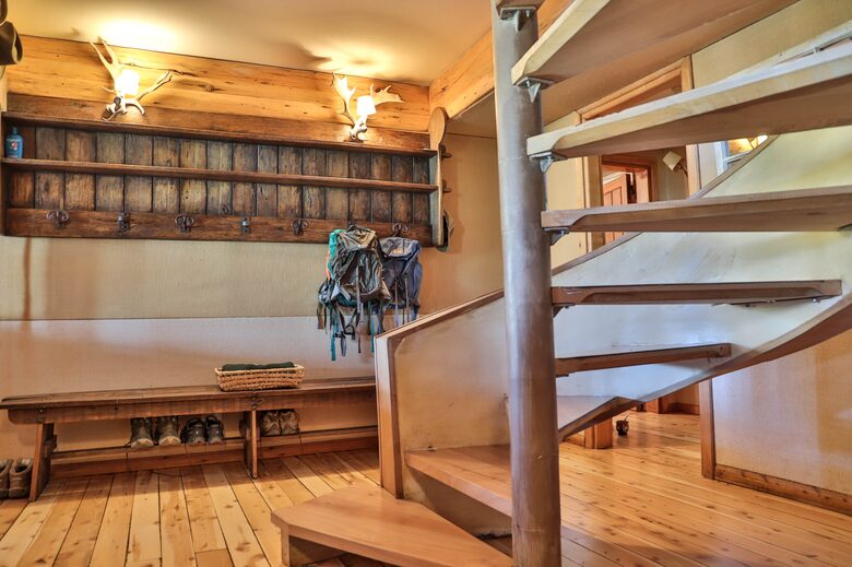 Argentinian Amazement with Boundless Access to Nature and Close to Catedral Skiing! - Bariloche, Argentina