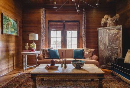 Charmed by History | A Pair of Thoughtfully Restored Retreats - Loganville, Georgia