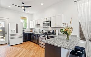 Urban Sophistication with Private Outdoor Living - Chicago, Illinois