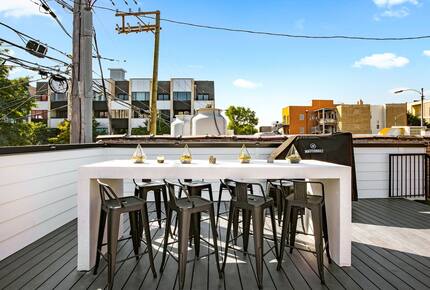 Urban Sophistication with Private Outdoor Living - Chicago, Illinois