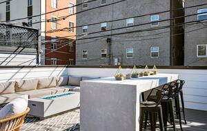 Urban Sophistication with Private Outdoor Living - Chicago, Illinois