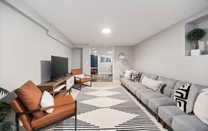 Urban Sophistication with Private Outdoor Living - Chicago, Illinois