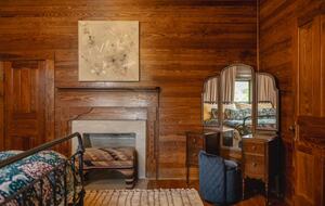 Charmed by History | A Pair of Thoughtfully Restored Retreats - Loganville, Georgia