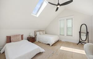 Urban Sophistication with Private Outdoor Living - Chicago, Illinois