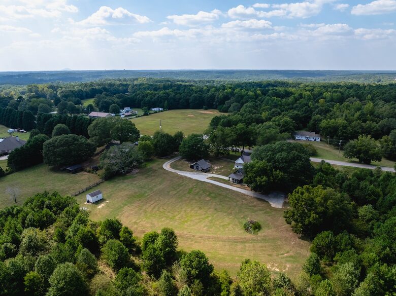 Charmed by History | A Pair of Thoughtfully Restored Retreats - Loganville, Georgia