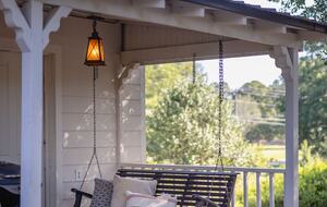 Charmed by History | A Pair of Thoughtfully Restored Retreats - Loganville, Georgia