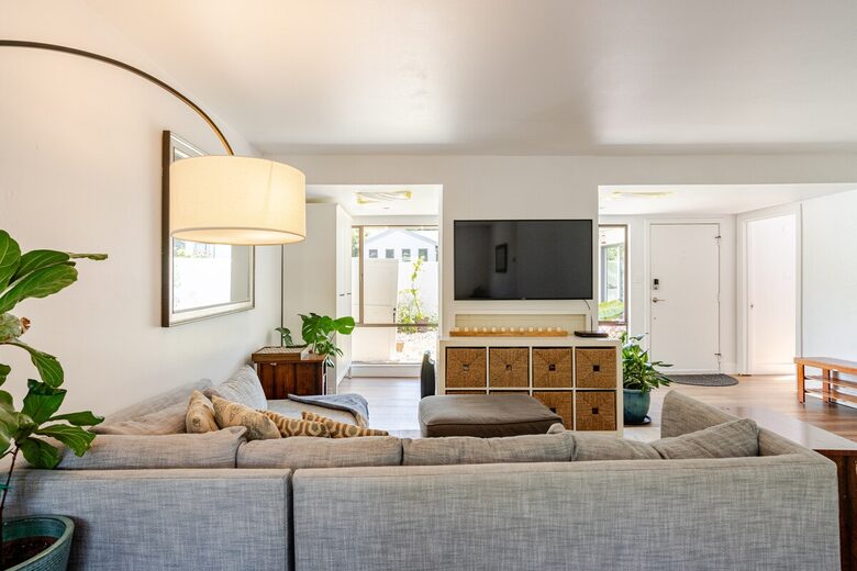 Refined Retreat Steps from Iconic Views - Tiburon, California