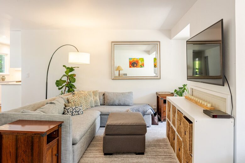 Refined Retreat Steps from Iconic Views - Tiburon, California