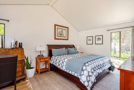 Refined Retreat Steps from Iconic Views - Tiburon, California