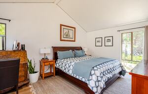 Refined Retreat Steps from Iconic Views - Tiburon, California