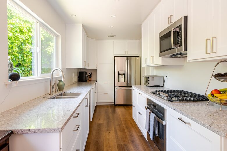 Refined Retreat Steps from Iconic Views - Tiburon, California