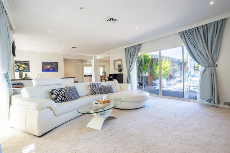 Brighton Blissful | A Poolside Coastal Retreat - Brighton East, Australia