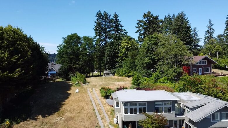 House and Upper Field for Croquet or Cornhole