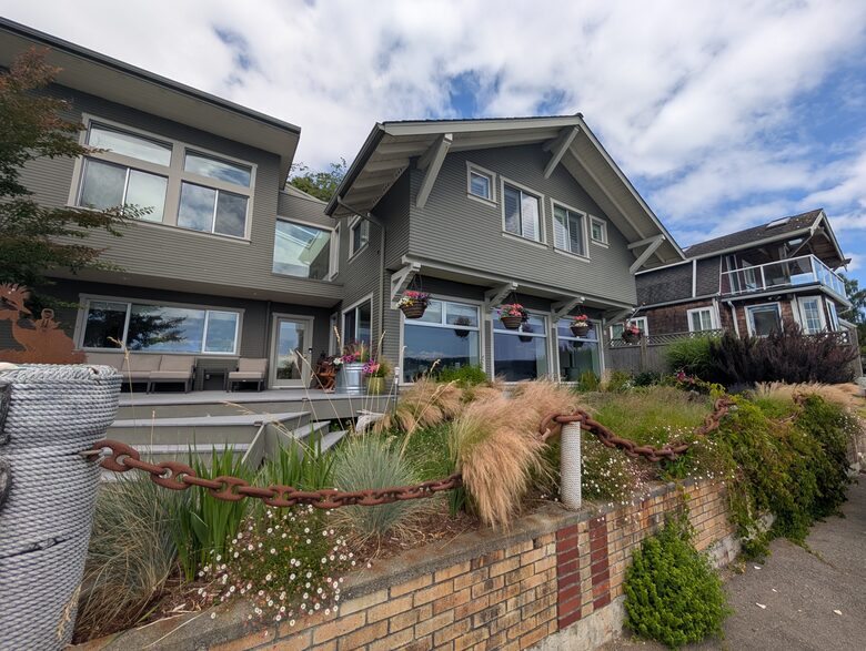 House from the street