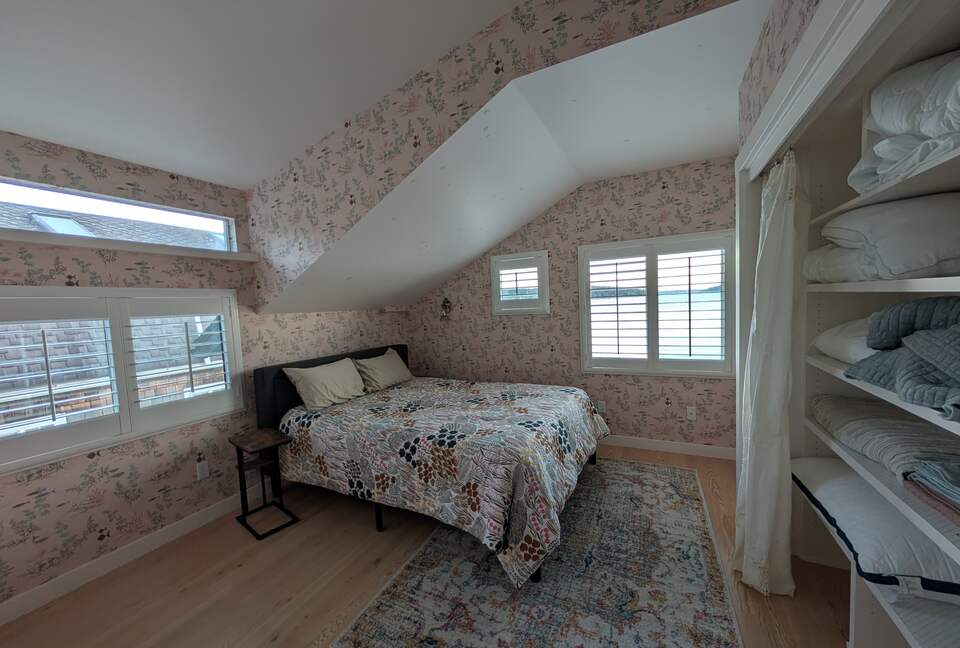 Guest bedroom A