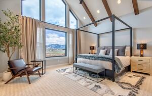 The "Grand" master suite, luxury king bed & Teton views