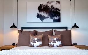 Tatanka Suite King Bed