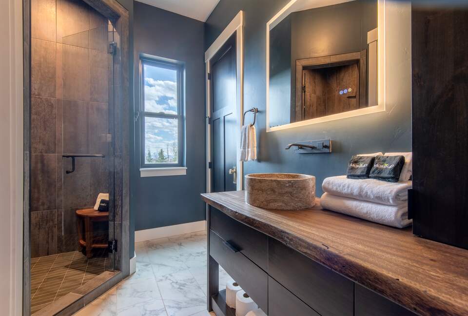 Tatanka Suite Bathroom w/ steam shower & custom wood counters