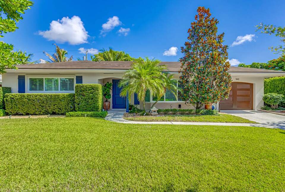West Palm Bungalow - West Palm Beach, Florida