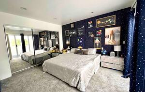 Art Deco Haven Overlooking the Las Vegas Strip - Las Vegas, Nevada