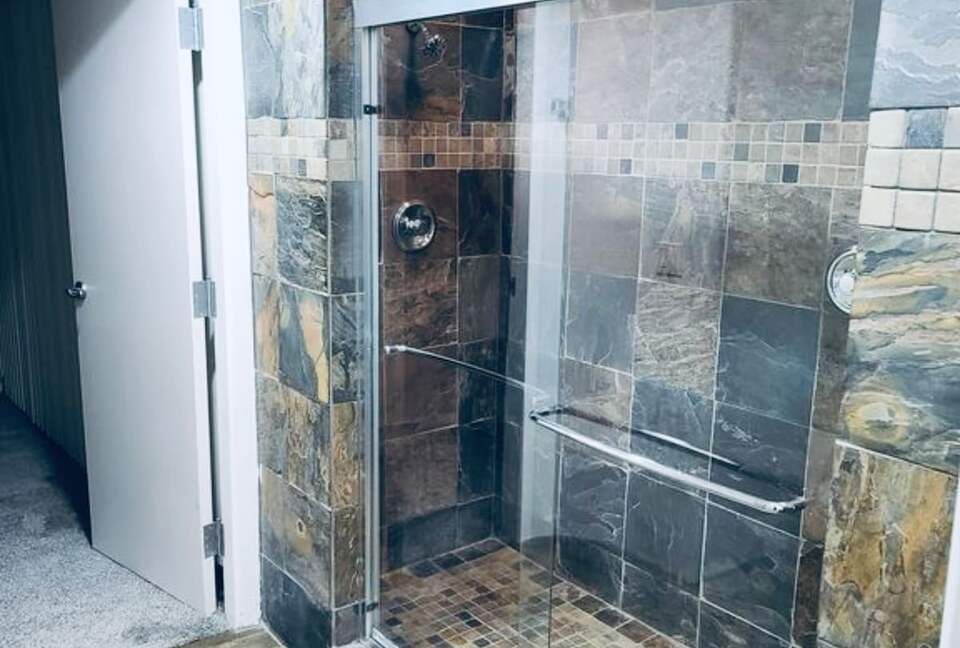 Art Deco Haven Overlooking the Las Vegas Strip - Las Vegas, Nevada