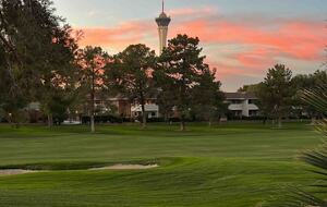 Art Deco Haven Overlooking the Las Vegas Strip - Las Vegas, Nevada