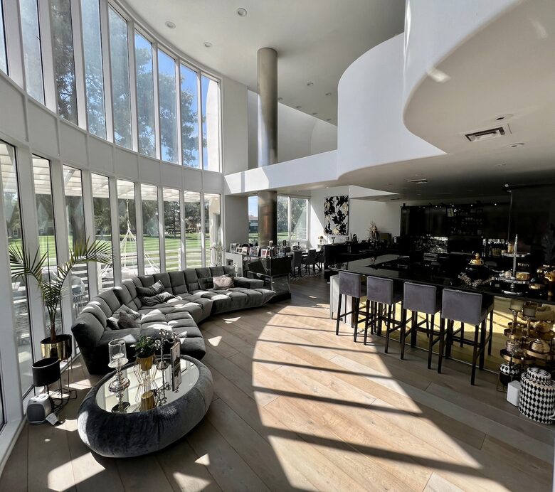 Art Deco Haven Overlooking the Las Vegas Strip - Las Vegas, Nevada