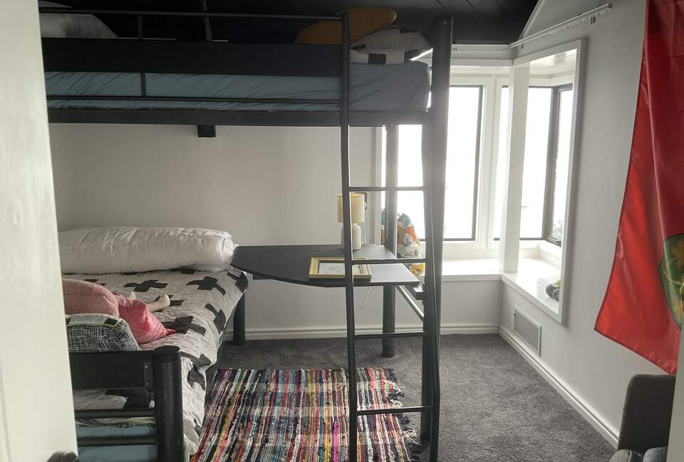 Modernist Gem with Ocean Views and Private Beach Access - Ōakura, New Zealand