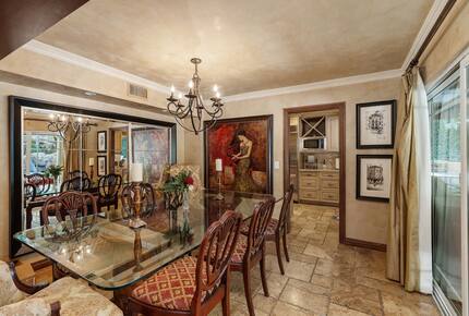 Resort Like Property in Los Angeles - Woodland Hills, California