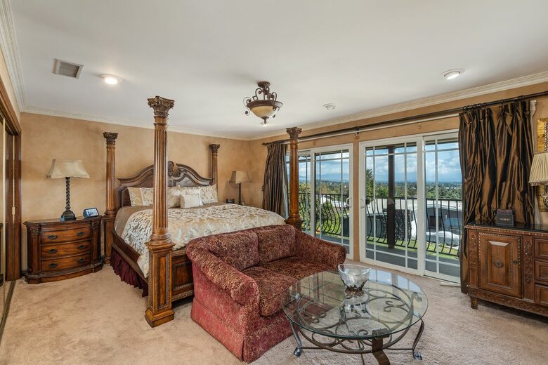 Resort Like Property in Los Angeles - Woodland Hills, California