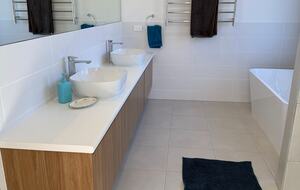 Alkira @ Bawley - brand new home, walk to beach - Bawley Point, Australia